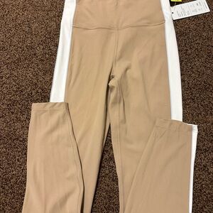 All in Motion Tan Everyday Soft Leggings